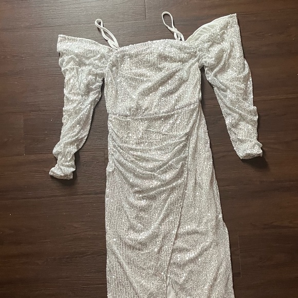 Sequin Open Shoulder Midi Dress - Picture 5 of 7